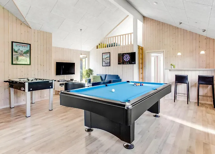 Ferienhaus Gorgeous In With Sauna